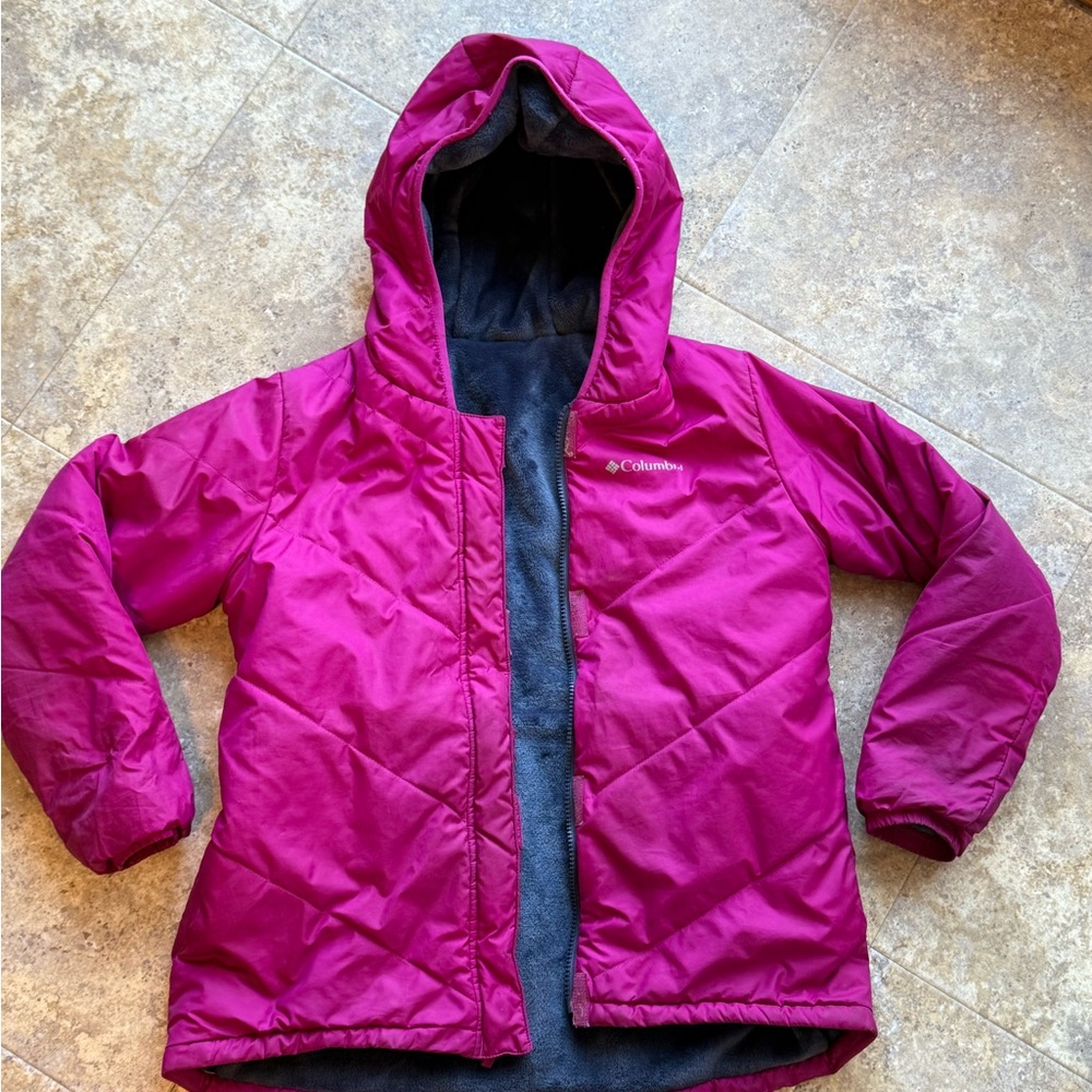 Girls Large Columbia Magenta Hooded Insulated Jacket - so warm!